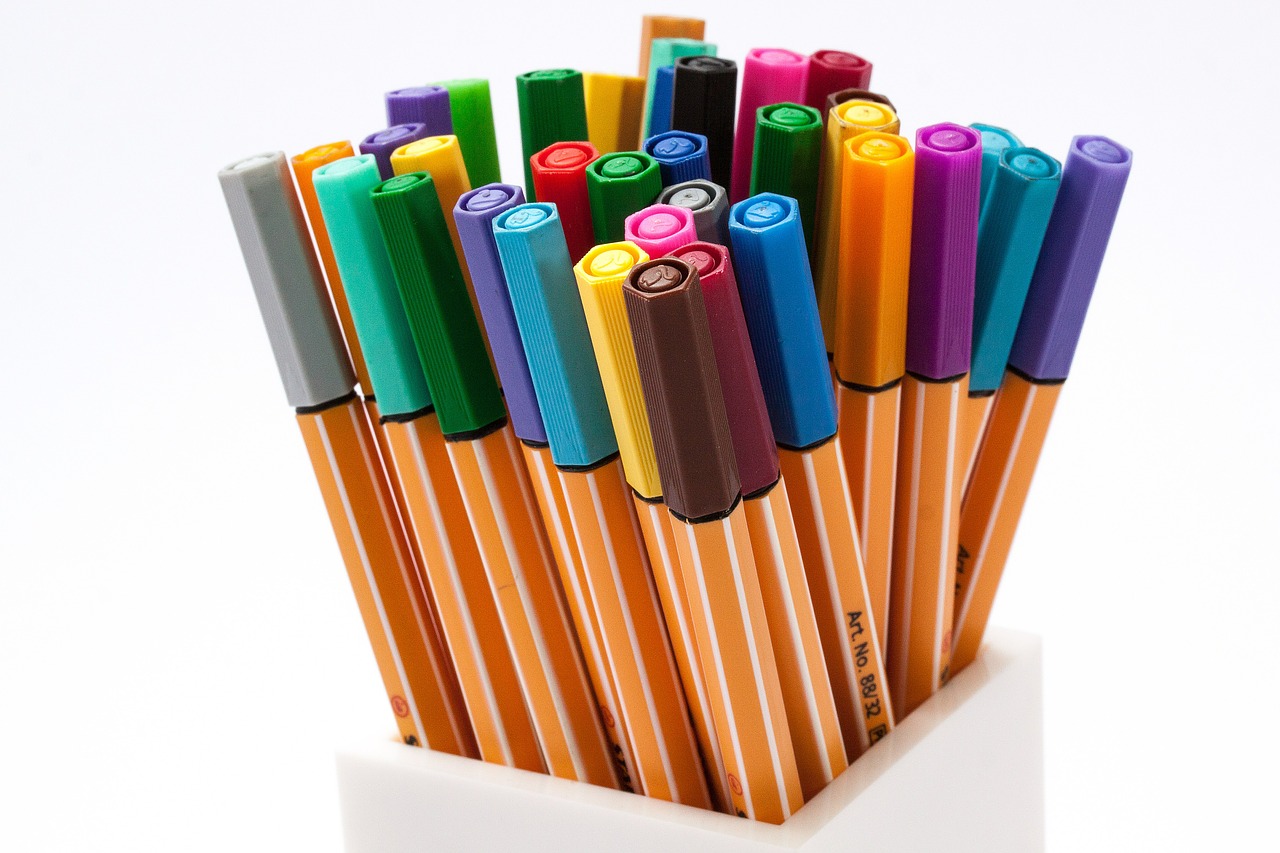 Colored Pencils Felt Tip Pens Color  - stux / Pixabay