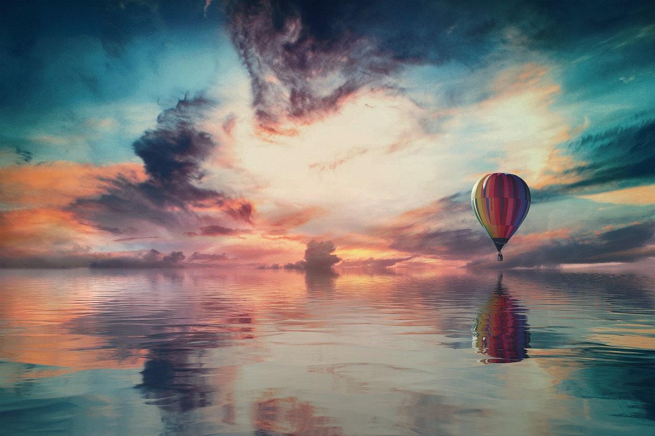 Landscape Fantasy Darling Clouds  - ELG21 / Pixabay